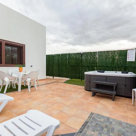 El Olivar Eclipse Apartment